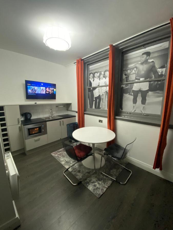 Aparthotel Eleanor Rigby Apts Stanley Street