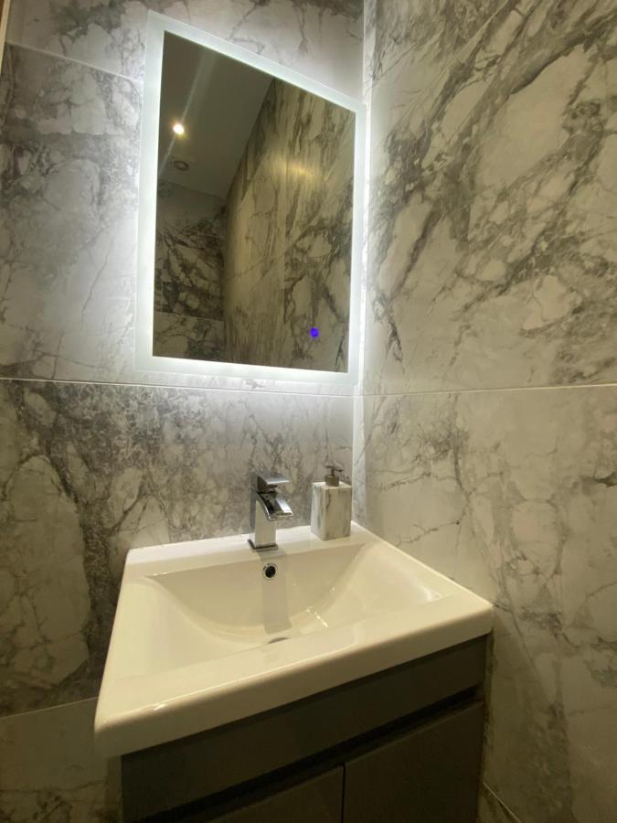 Eleanor Rigby Apts Stanley Street Aparthotel Liverpool